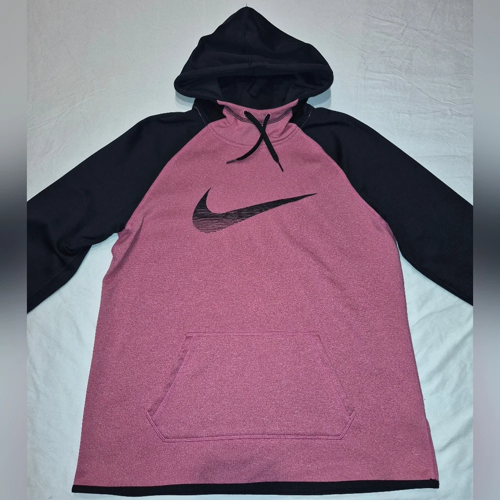 Nike Therma-Fit Hoodie -NWOT- Women's Size Large